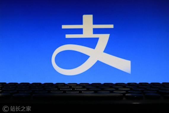 女人都是用什么交友软件聊天的？